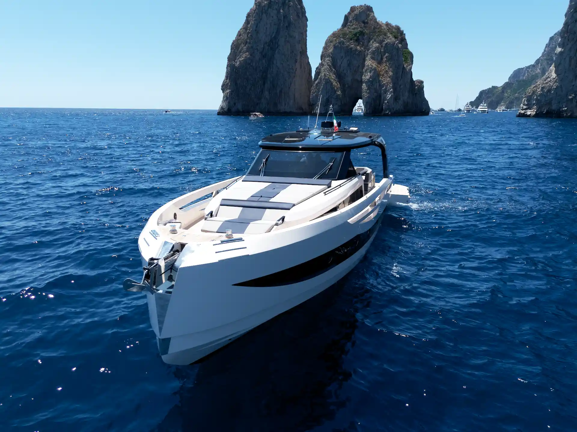 Yacht Cayman 540 Noleggio Never Give Up Charter
